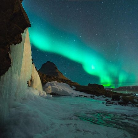Lara Studio In Laugardalur Valley, Reykjavik Central Park And Botanical Garden, Private Entrance, Free Private Parking On Side ภายนอก รูปภาพ
