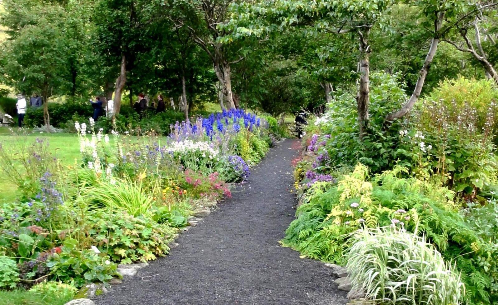 Lara Studio In Laugardalur Valley, Reykjavik Central Park And Botanical Garden, Private Entrance, Free Private Parking On Side ภายนอก รูปภาพ